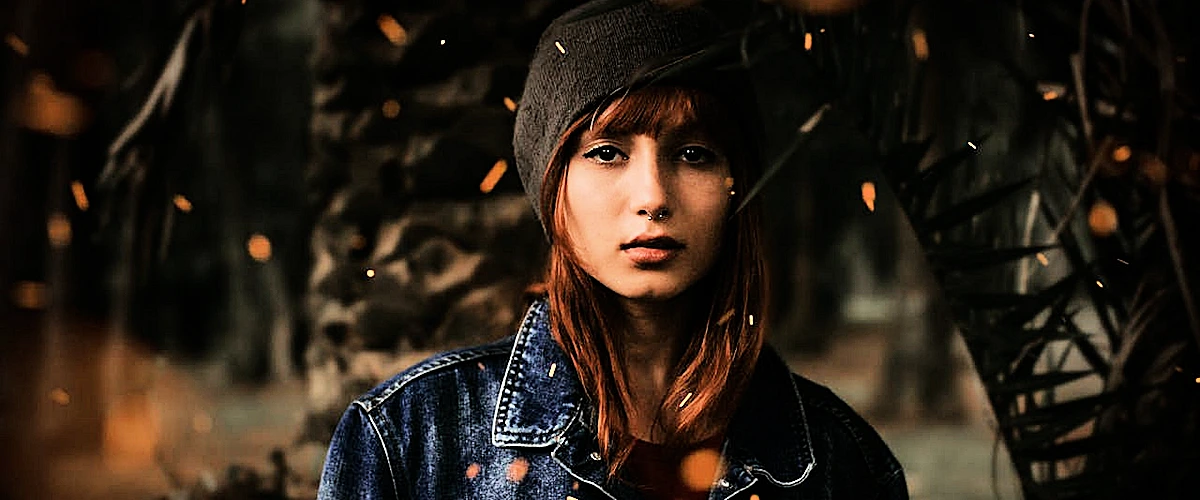 header-image-girl-in-denim